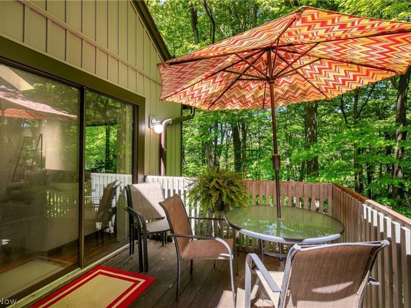 2153 Pinebrook Trail , Cuyahoga Falls, OH 44223 Photo 3