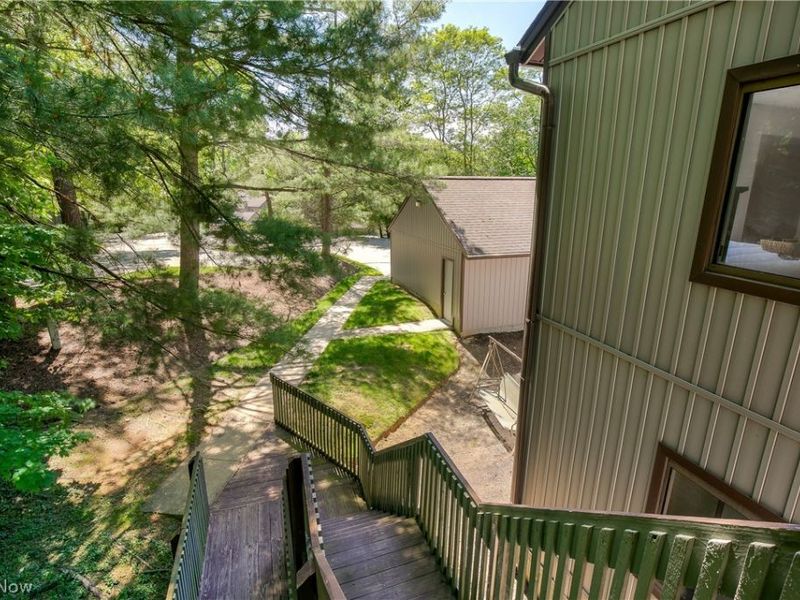 2153 Pinebrook Trail , Cuyahoga Falls, OH 44223 Photo 6
