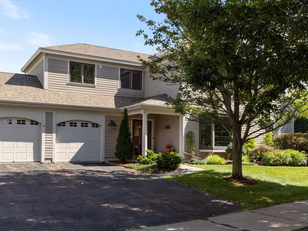 514 Golf Course Road, South Burlington, VT 05403