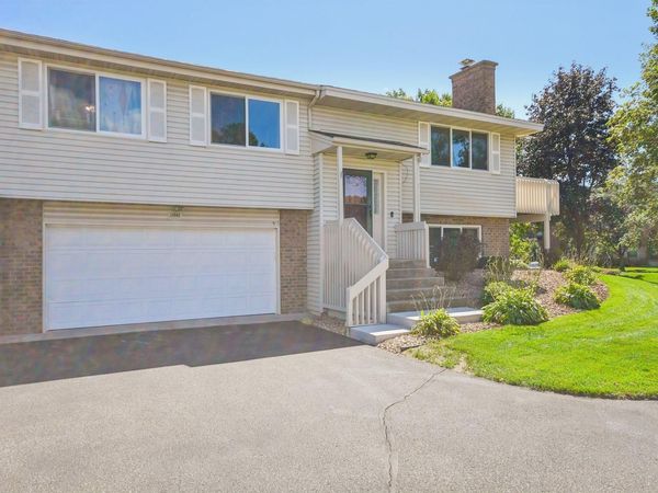 11840 Vintage Street NW, Coon Rapids, MN 55433