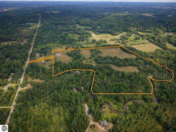 5118 Raymond Road N, Luther, MI 49656