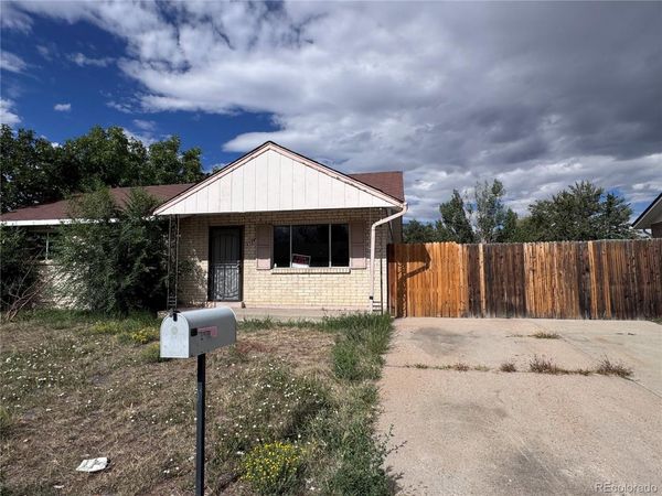 14385 Pensacola Drive, Denver, CO 80239
