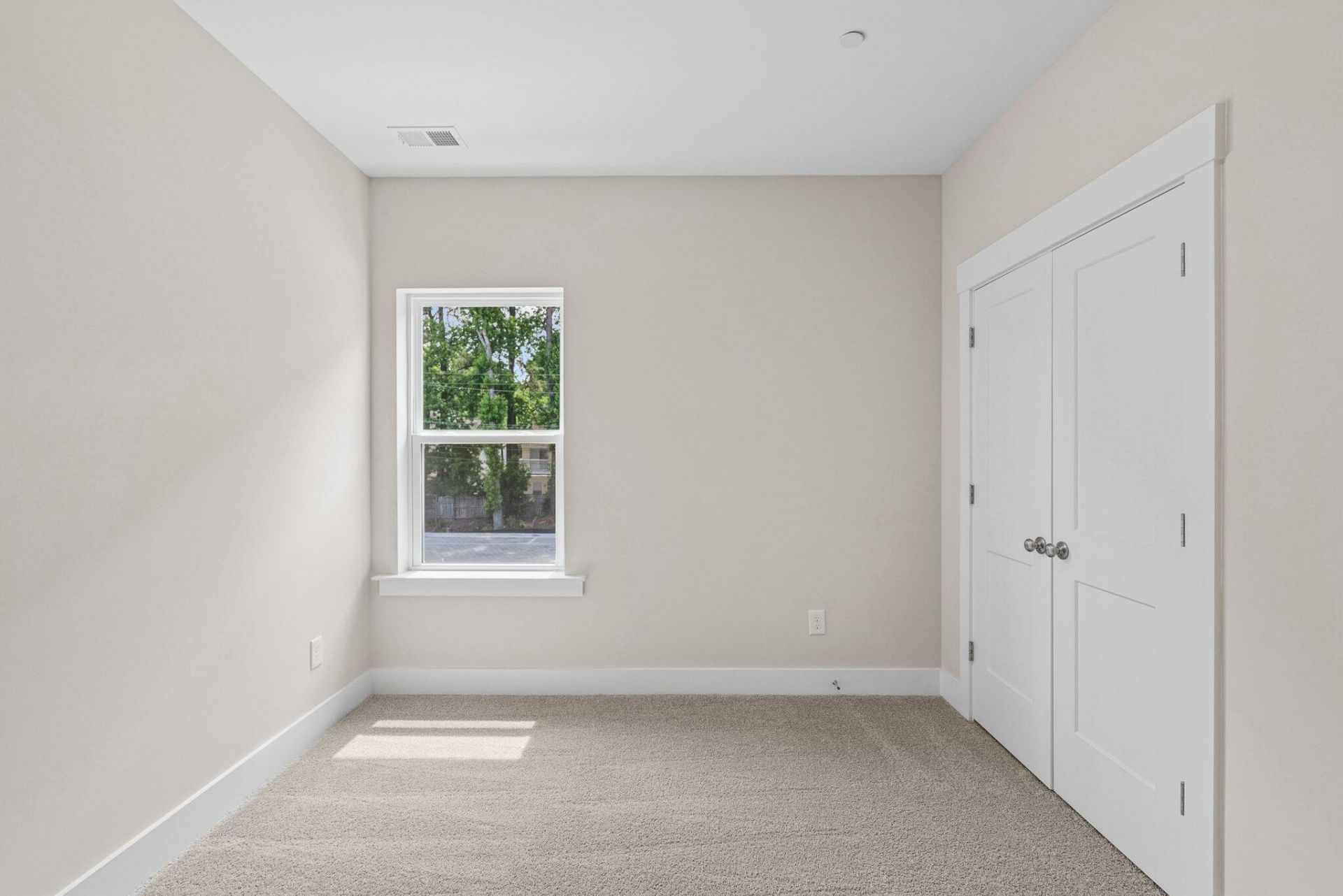 262 Newtown Creek Drive Photo 26