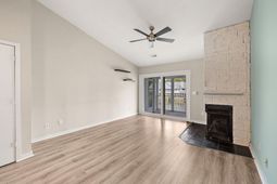 859 Sandlake Drive photo 4