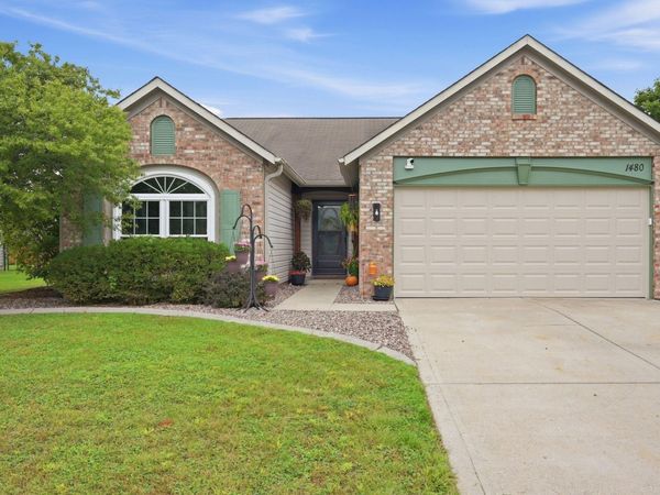 1480 Hedge Court, Greenfield, IN 46140