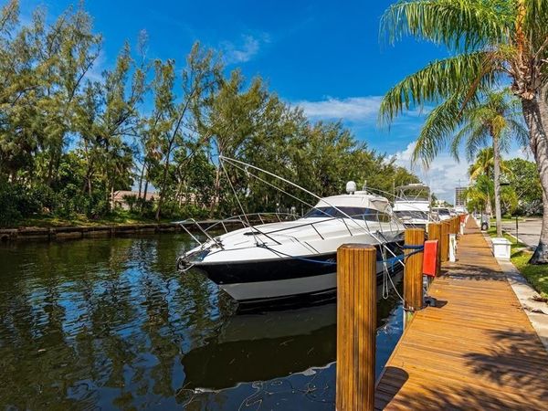 6449 BAY CLUB Drive, Unit 4, Fort Lauderdale, FL 33308