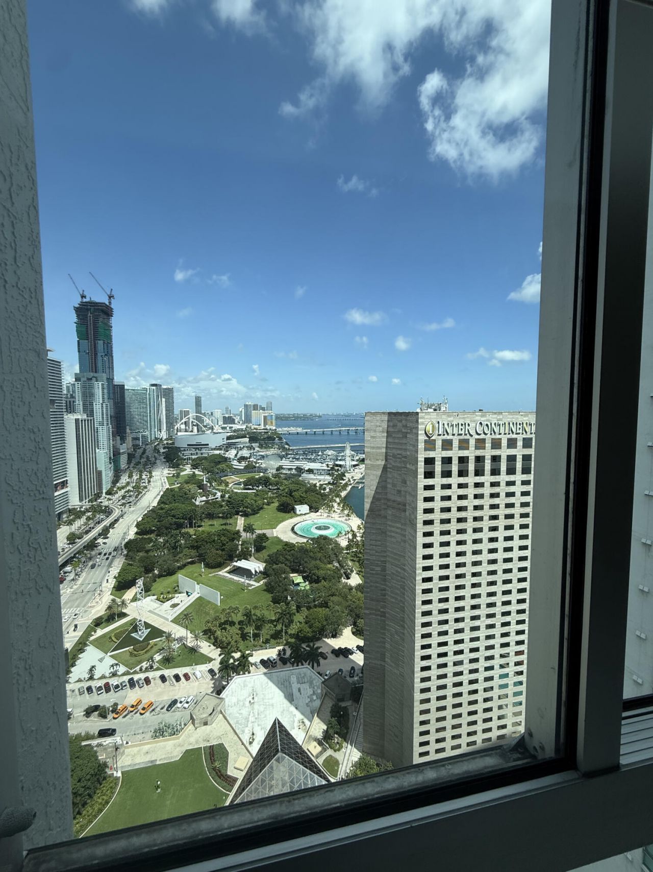325 S Biscayne Boulevard, Unit 3926-B, Miami, FL 33131 Photo