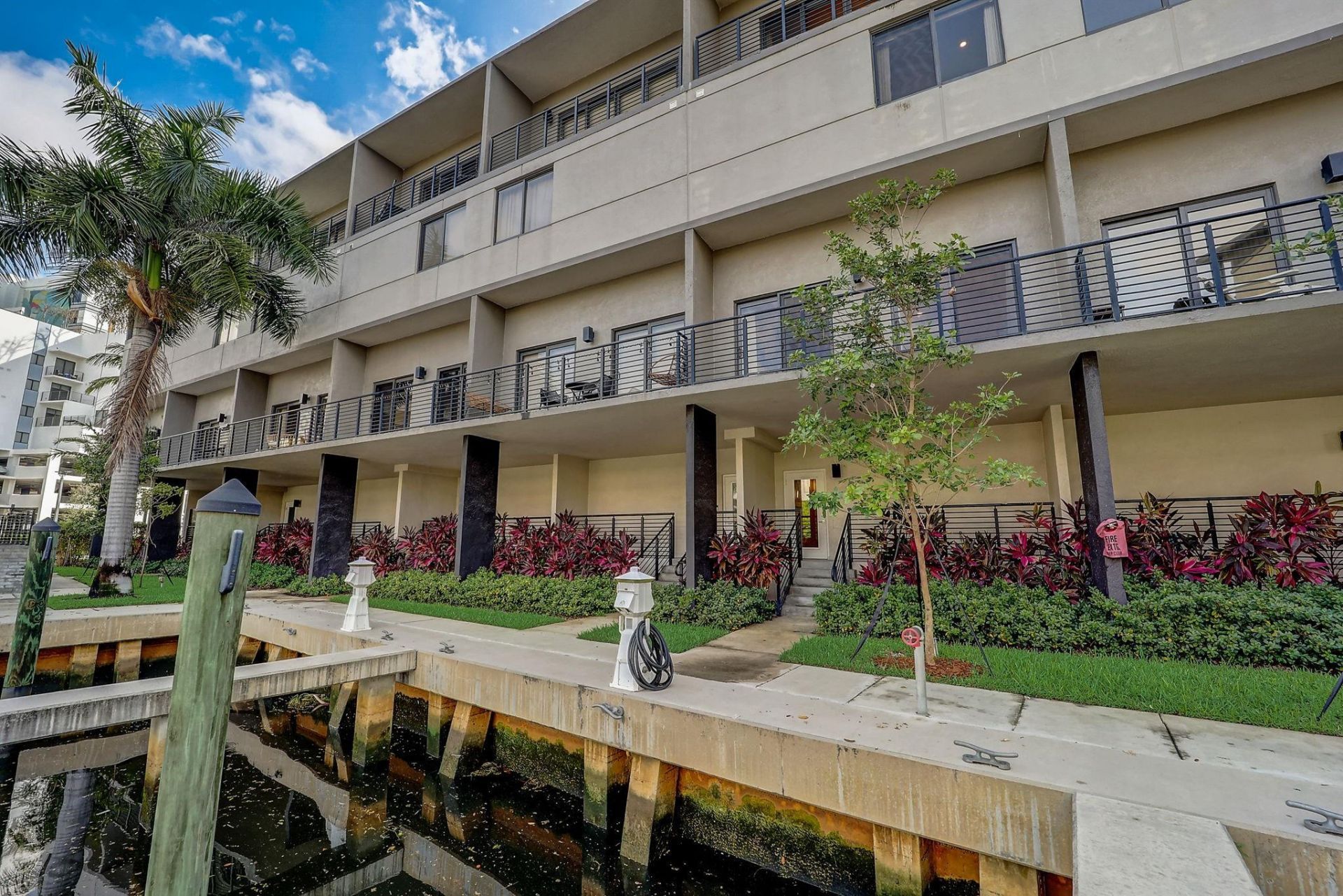 173 SE 1st Circle, Pompano Beach, FL 33060 Photo