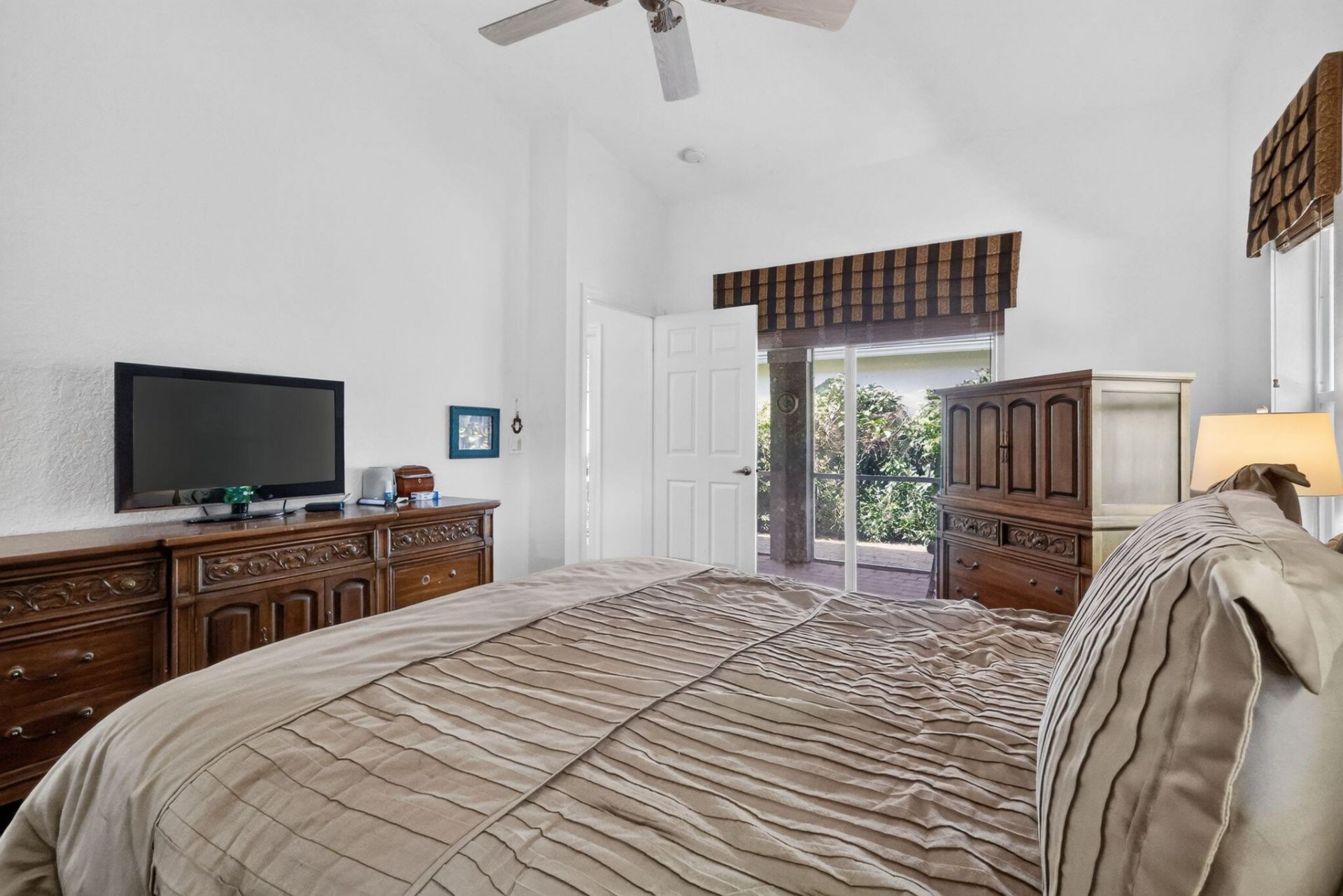 7203 Whitfield Avenue, Boynton Beach, FL 33437 Photo