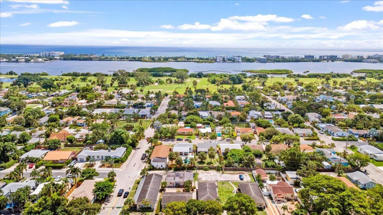 1227 N Ocean Breeze, Lake Worth Beach, FL 33460 Photo
