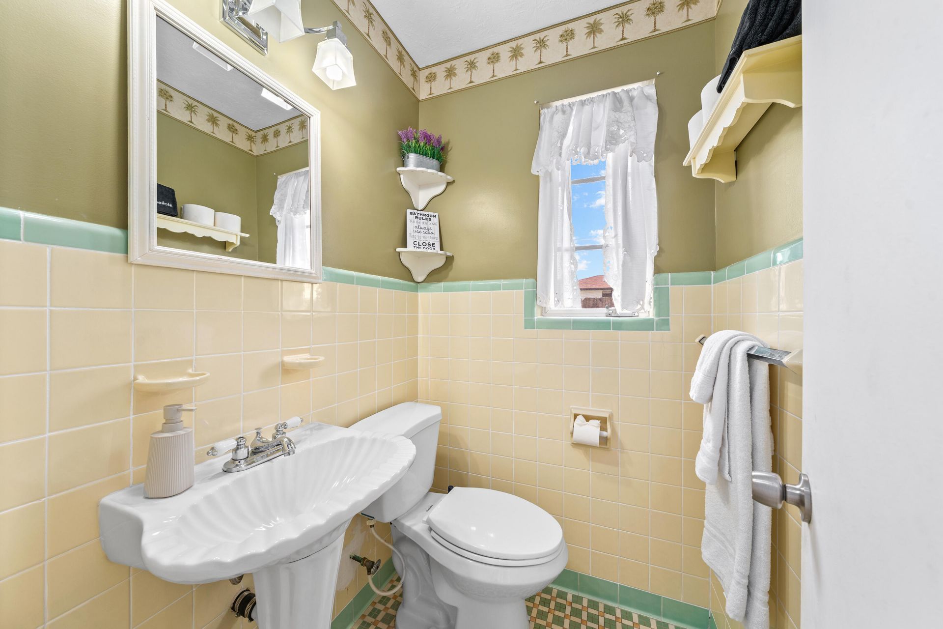 1202 N K Street, Lake Worth Beach, FL 33460 Photo