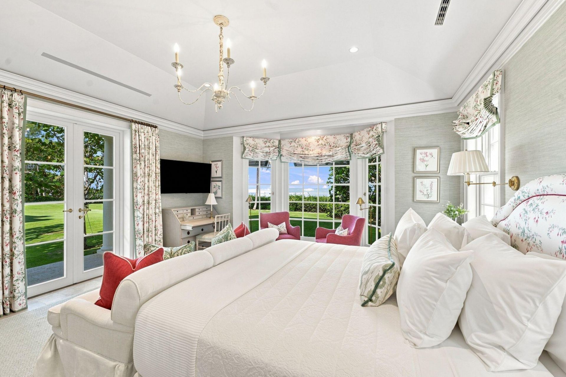 1919 N Ocean Boulevard, Gulf Stream, FL 33483 Photo