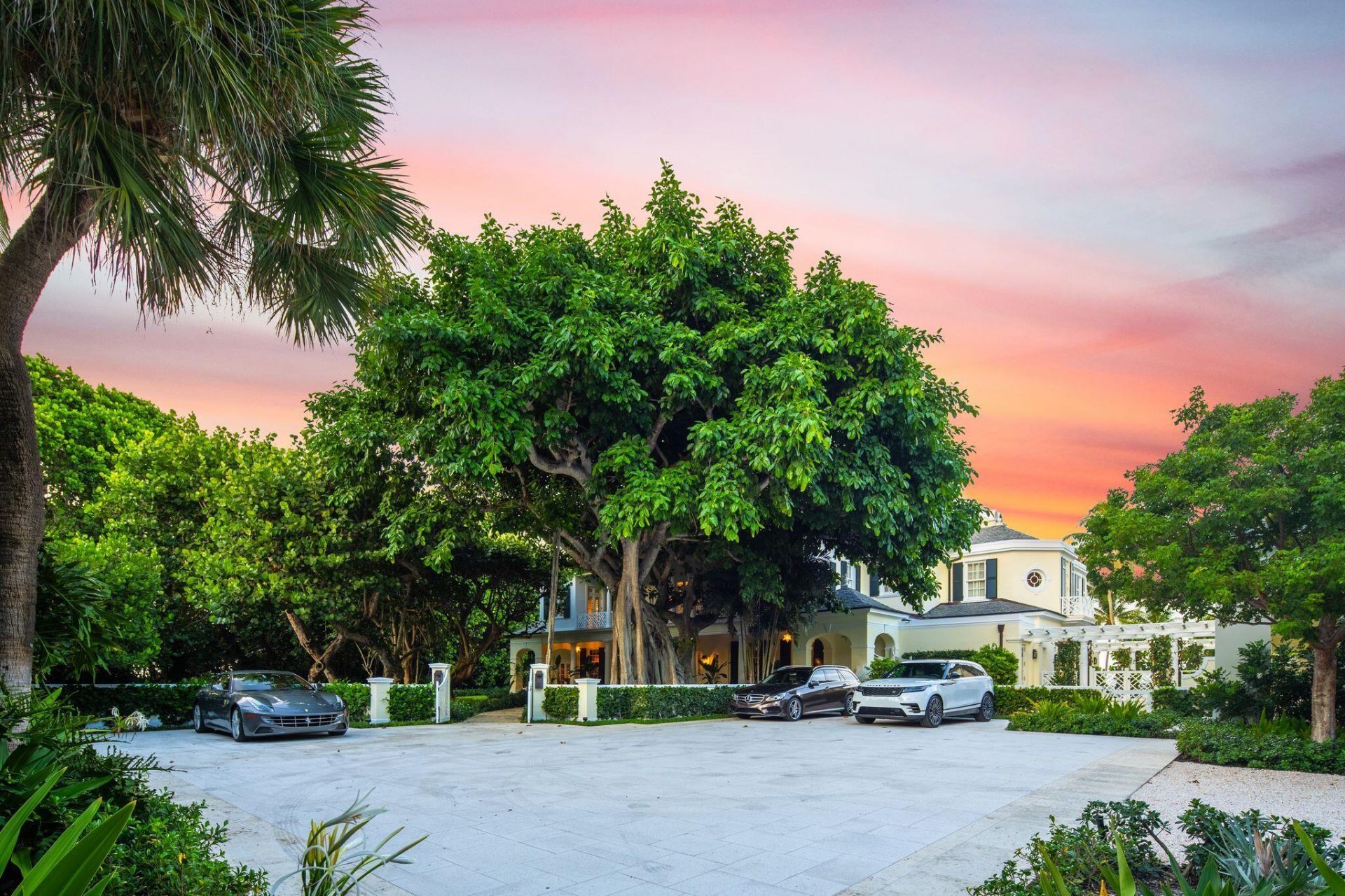 1919 N Ocean Boulevard, Gulf Stream, FL 33483 Photo