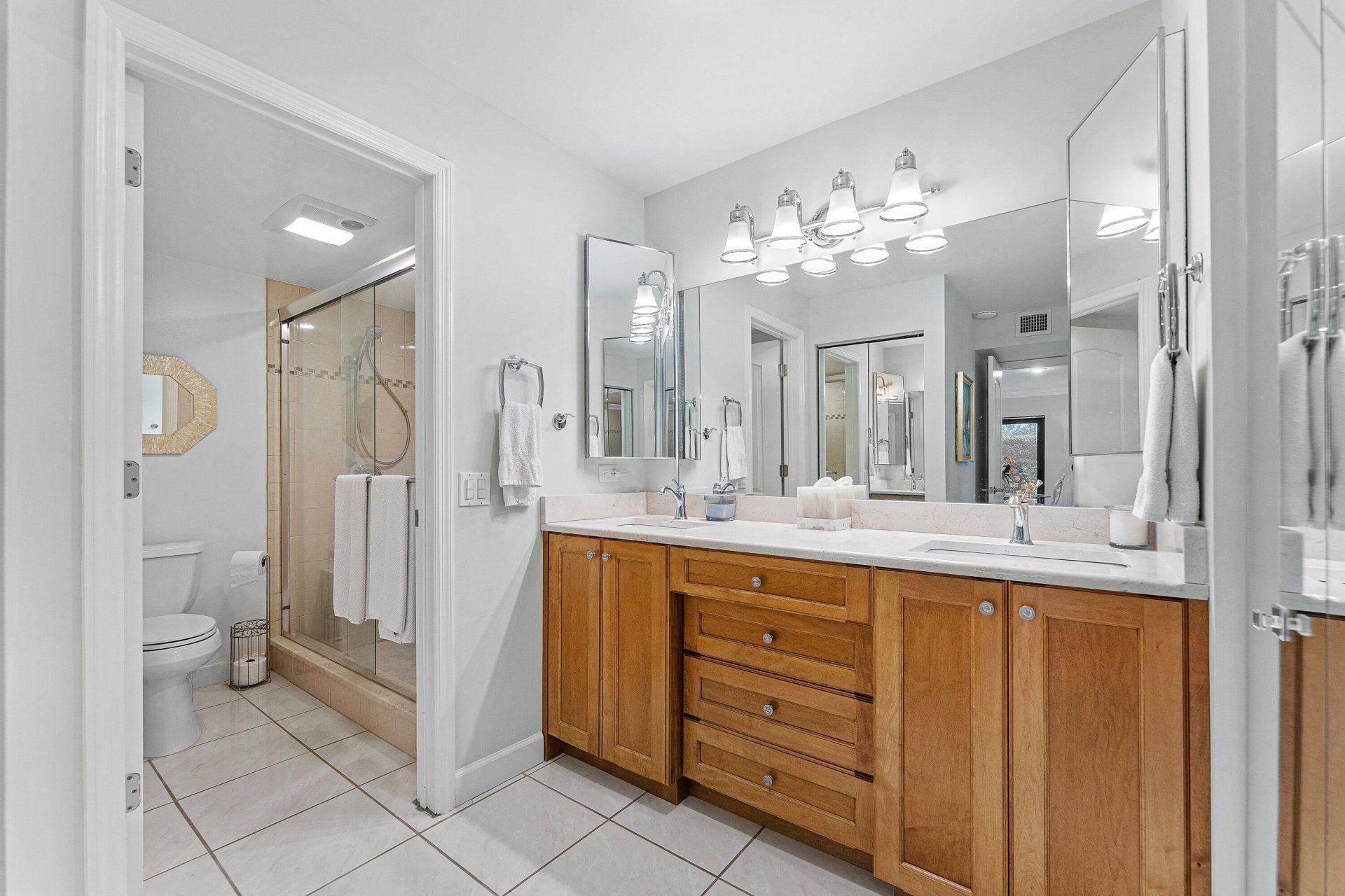 8520 Casa Del Lago, Unit E, Boca Raton, FL 33433 Photo