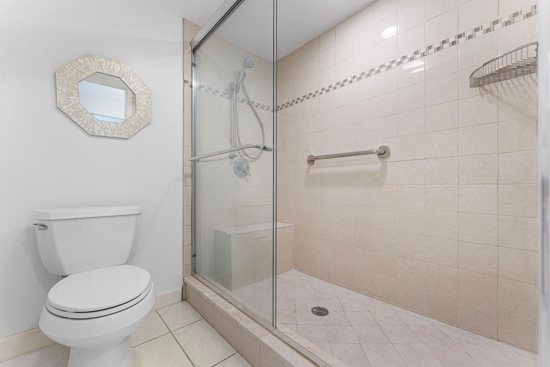 8520 Casa Del Lago, Unit E, Boca Raton, FL 33433 Photo