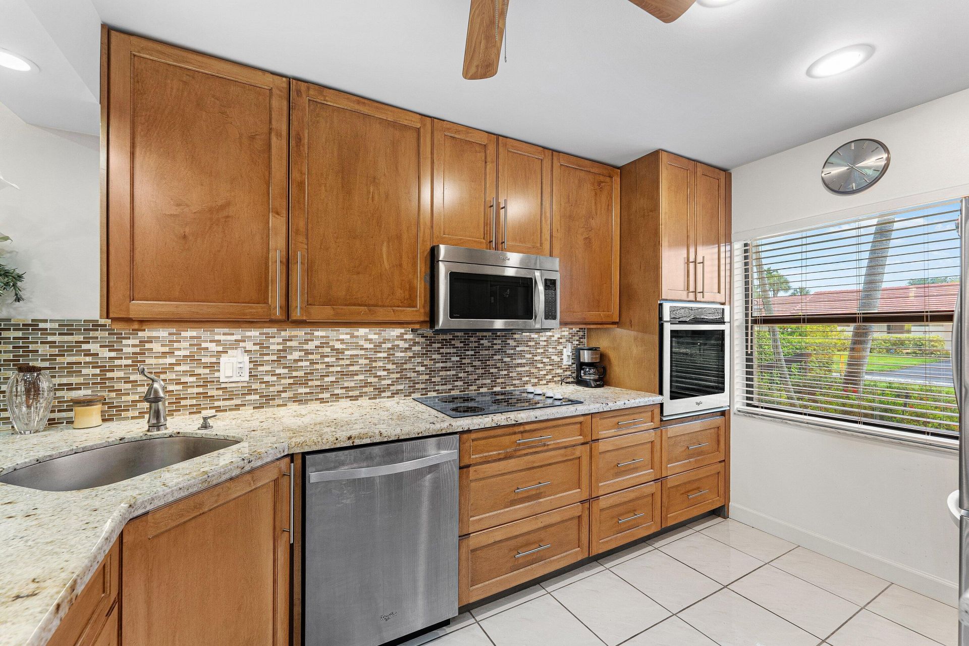 8520 Casa Del Lago, Unit E, Boca Raton, FL 33433 Photo