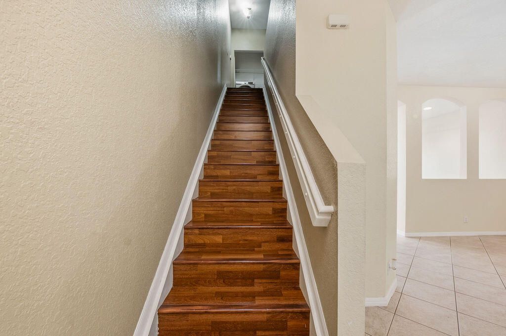 160 Village Boulevard, Unit G, Tequesta, FL 33469 Photo