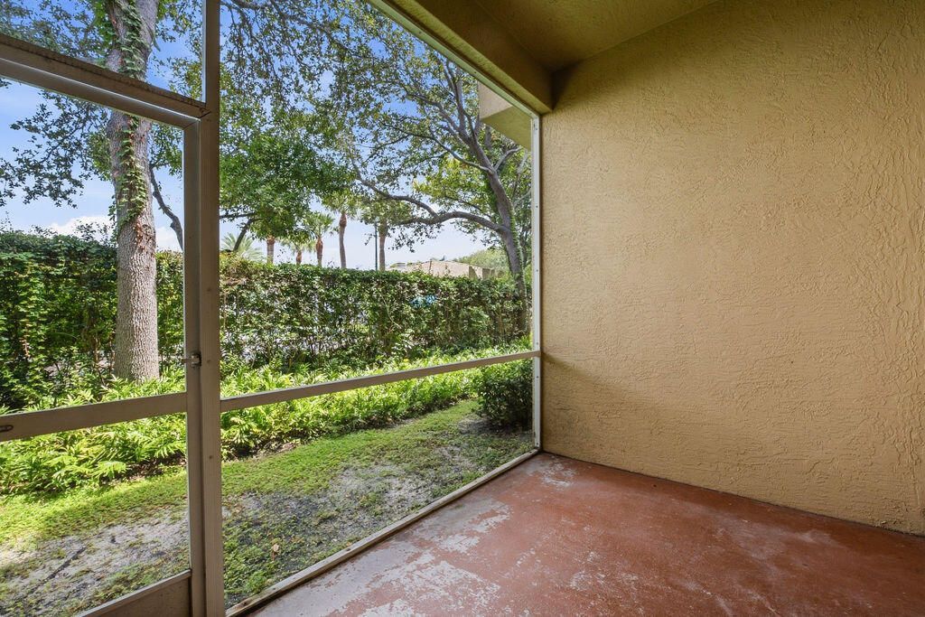 160 Village Boulevard, Unit G, Tequesta, FL 33469 Photo