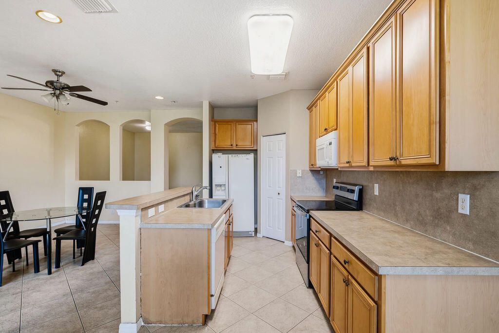 160 Village Boulevard, Unit G, Tequesta, FL 33469 Photo