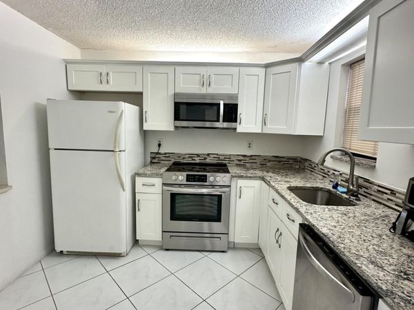 9370 SW 8th Street, Boca Raton, FL 33428