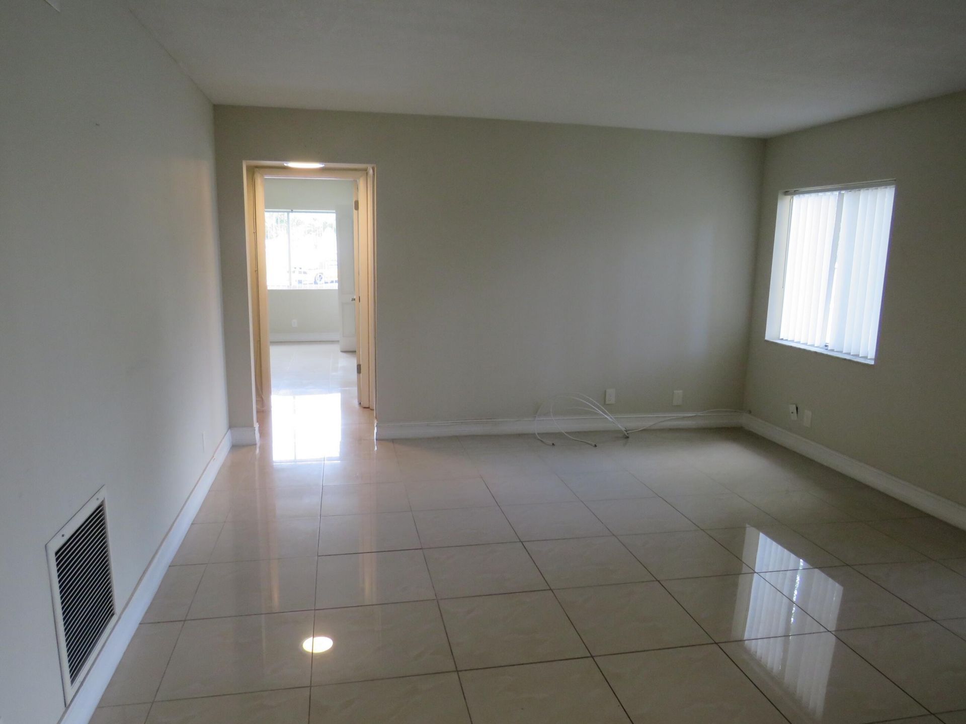 335 Pine Ridge Circle, Unit D-1, Greenacres, FL 33463 Photo