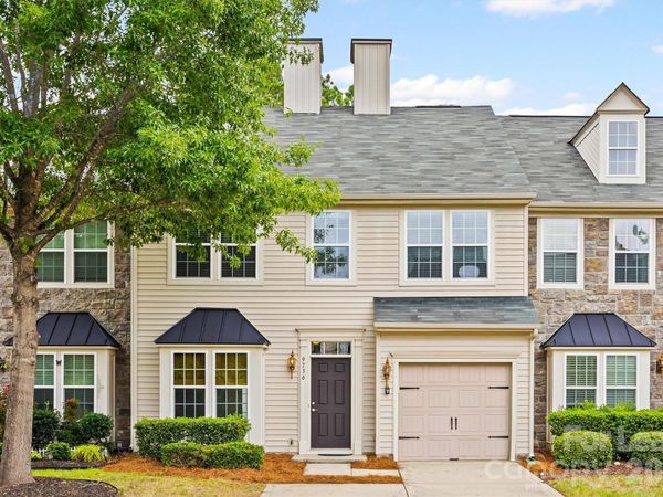 9736 Springholm Drive, Charlotte, NC 28278