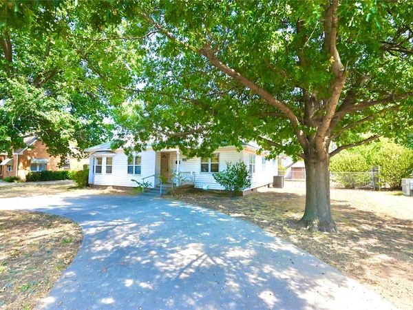 815 S 19th Street, Chickasha, OK 73018