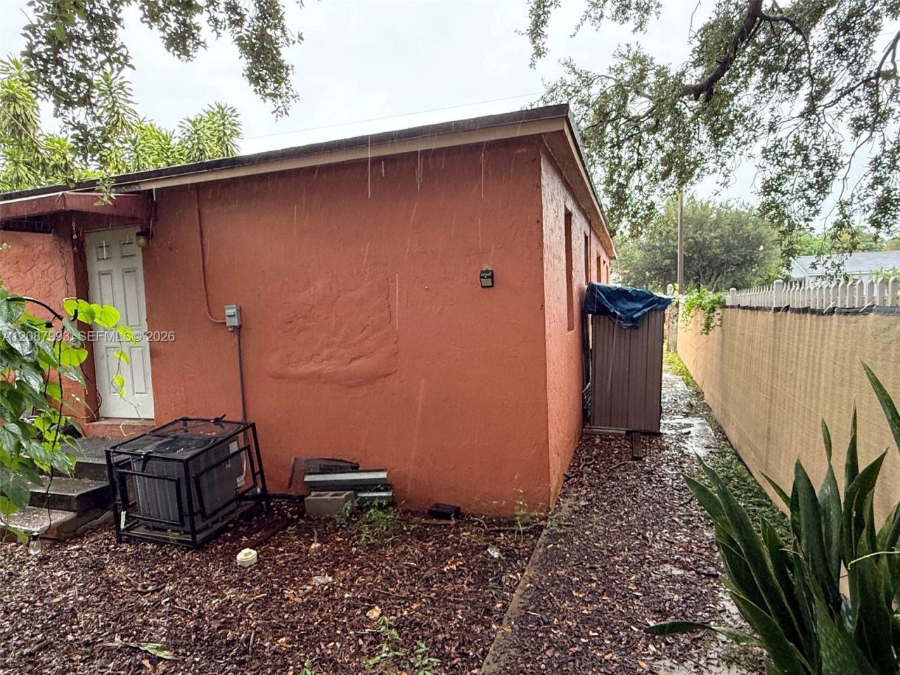 2118 NW 83rd St, Miami, FL 33147 Photo