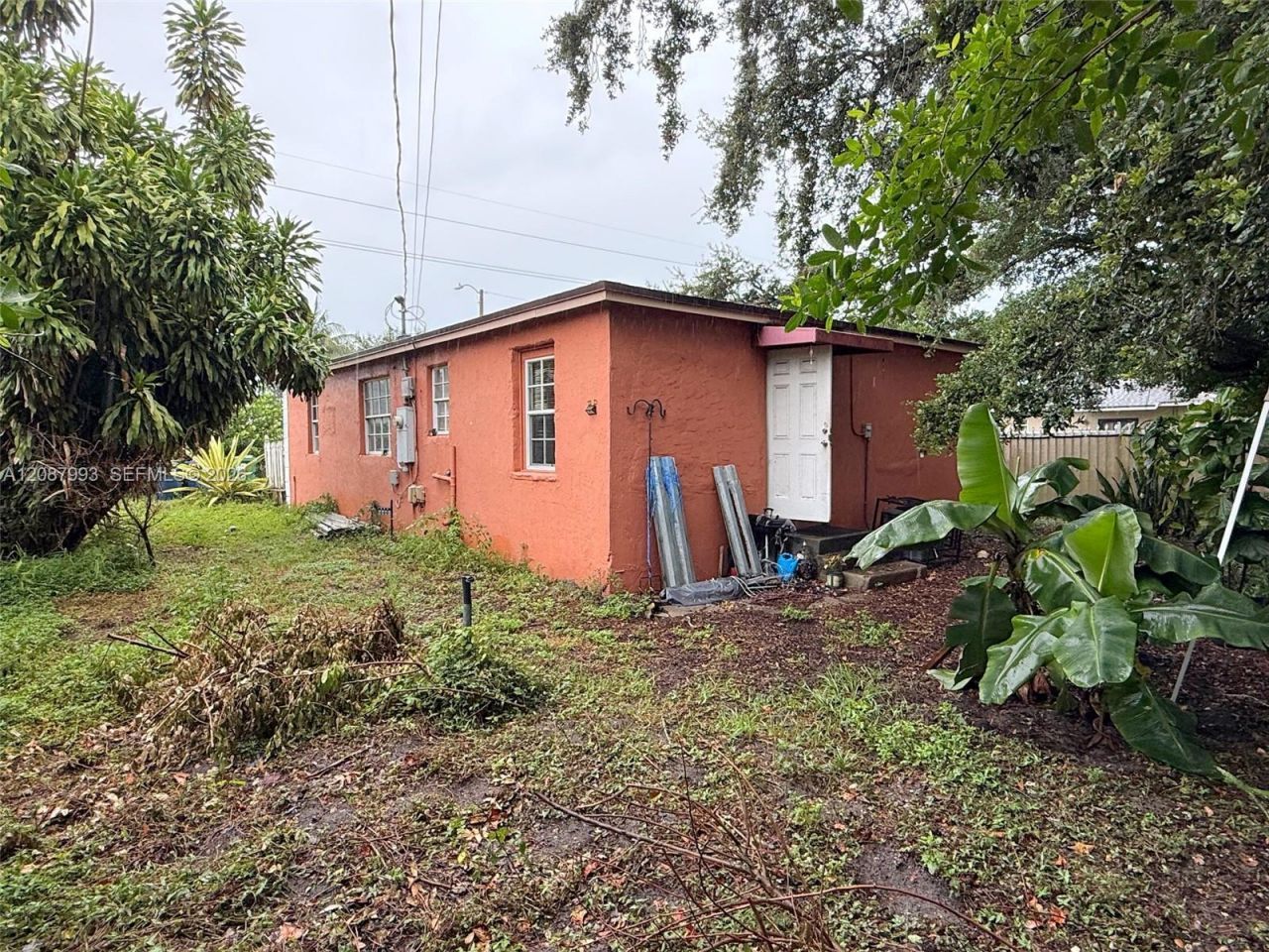 2118 NW 83rd St, Miami, FL 33147 Photo