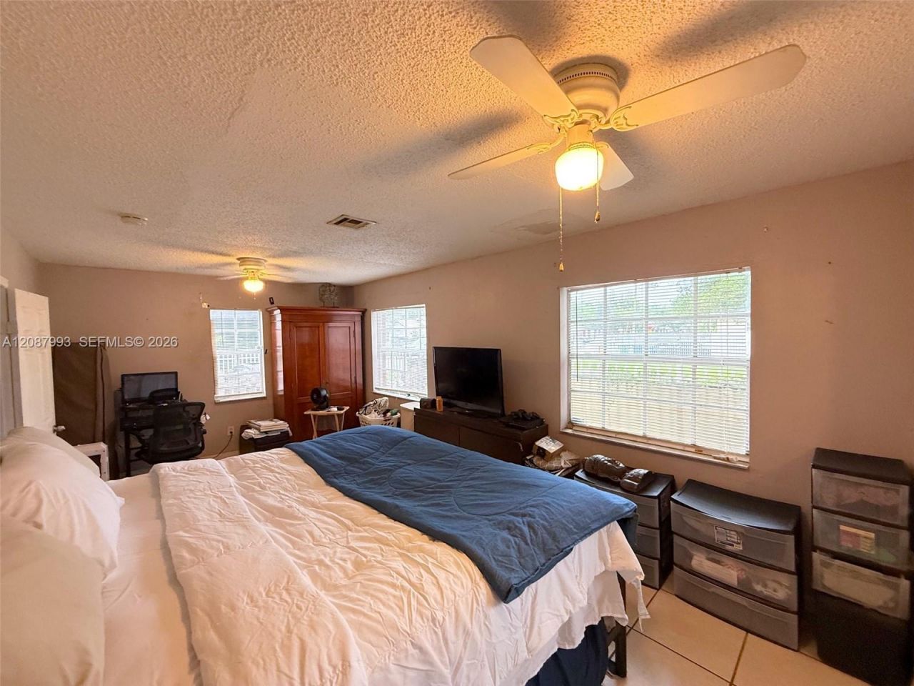 2118 NW 83rd St, Miami, FL 33147 Photo