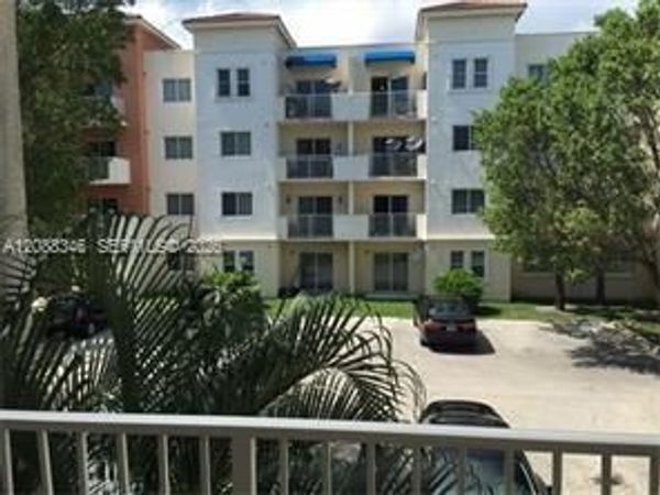 11050 SW 196th St , Unit 303, Cutler Bay, FL 33157