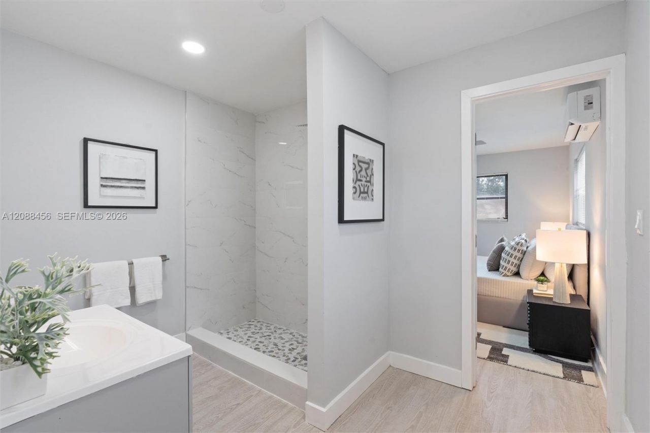 6405 Dawson St, Hollywood, FL 33023 Photo