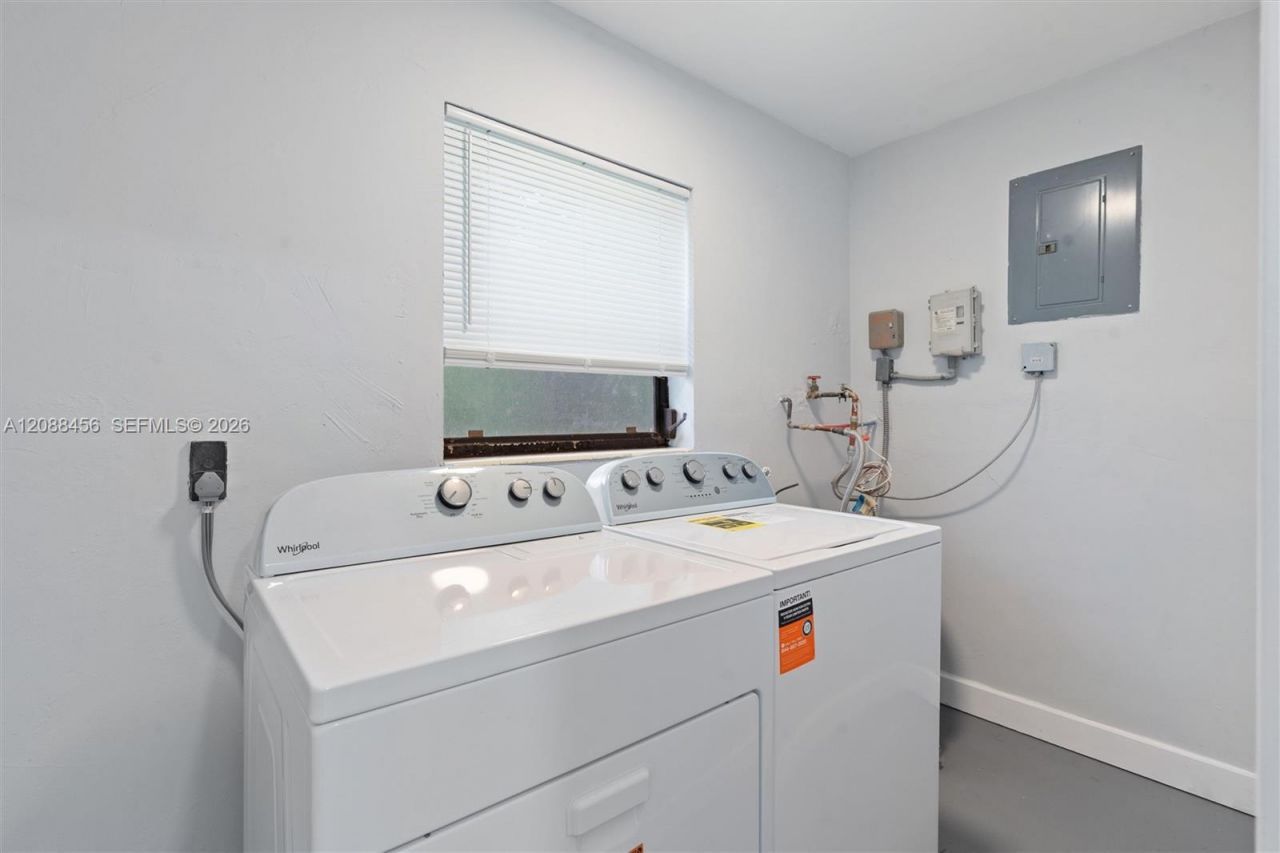 6405 Dawson St, Hollywood, FL 33023 Photo