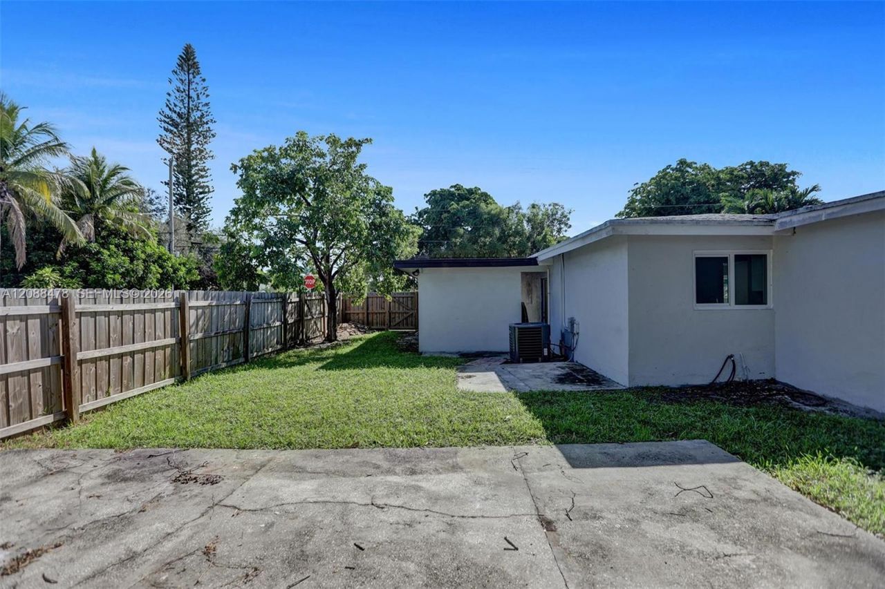 1002 S 28th Ave, Hollywood, FL 33020 Photo