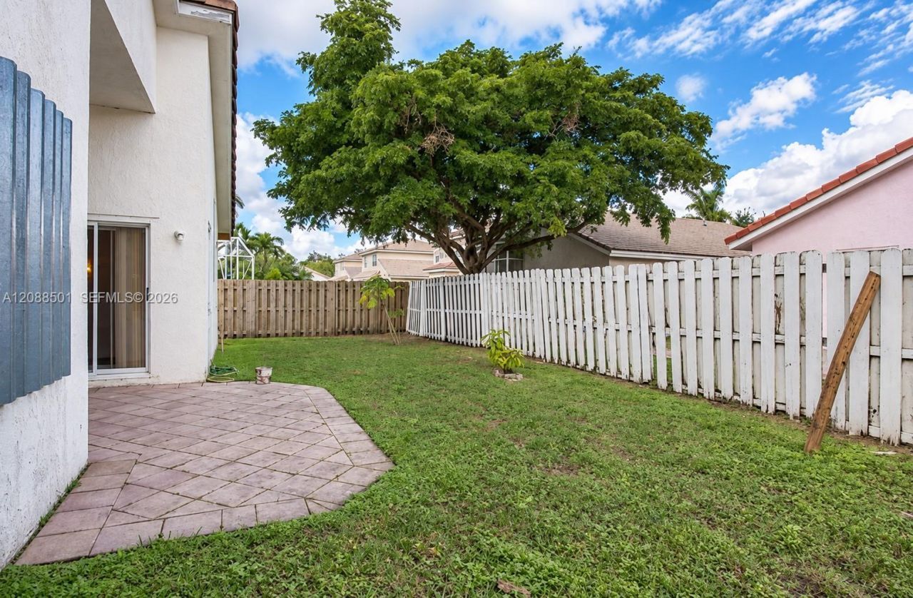 13835 NW 22nd Ct, Sunrise, FL 33323 Photo