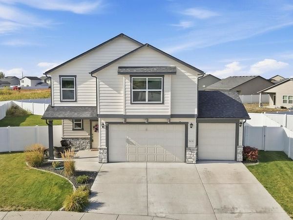 8434 W Sugar Ct, Cheney, WA 99004