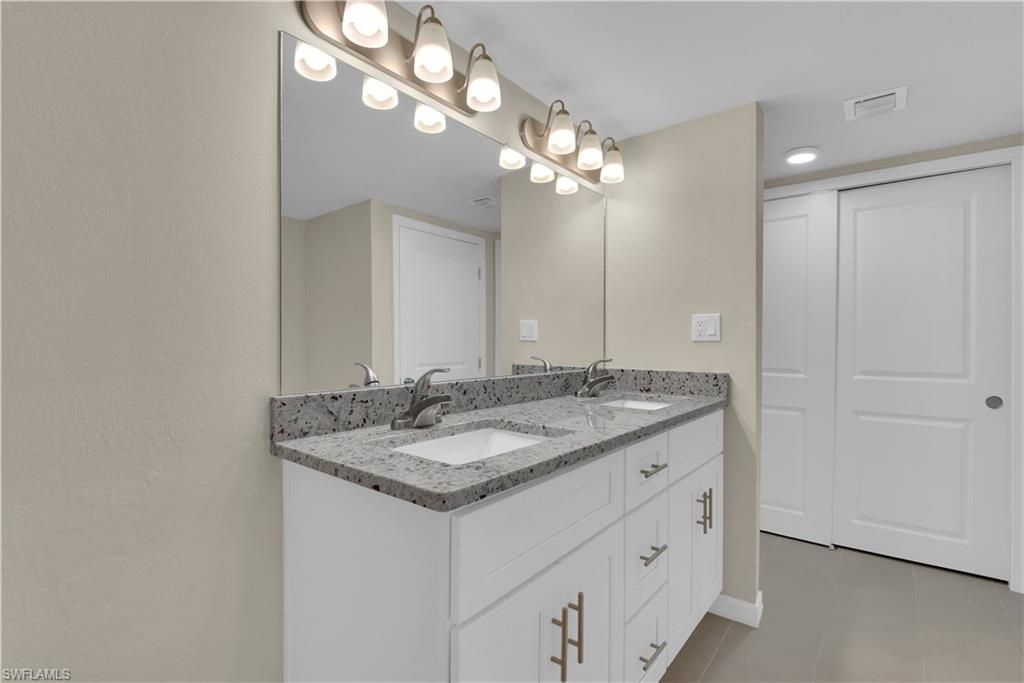 16560 Partridge Place Rd, Unit 103, Fort Myers, FL 33908 Photo