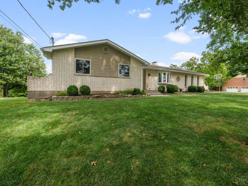 6166 Ramblingridge Drive, Green Township, OH 45247 Photo 44