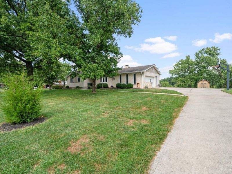 6166 Ramblingridge Drive, Green Township, OH 45247 Photo 47
