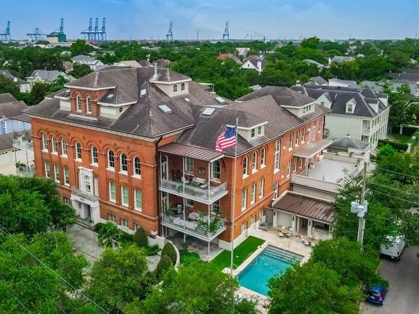 6048 PERRIER Street, Unit 2F, New Orleans, LA 70118
