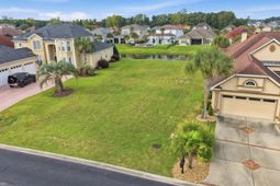 961 Bluffview Dr. photo 4