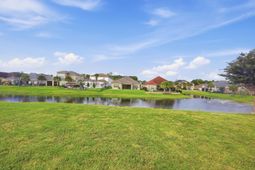 961 Bluffview Dr. photo 4