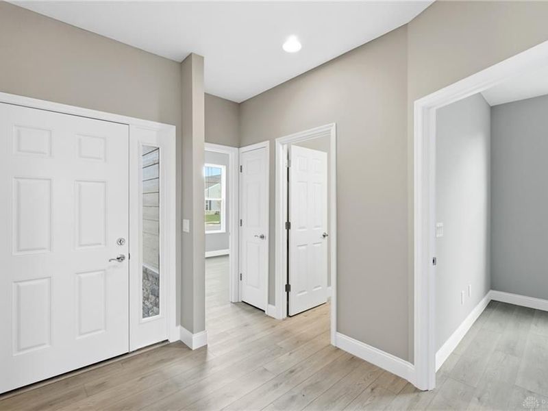 4230 Ellason Court, Dayton, OH 45440 Photo 9