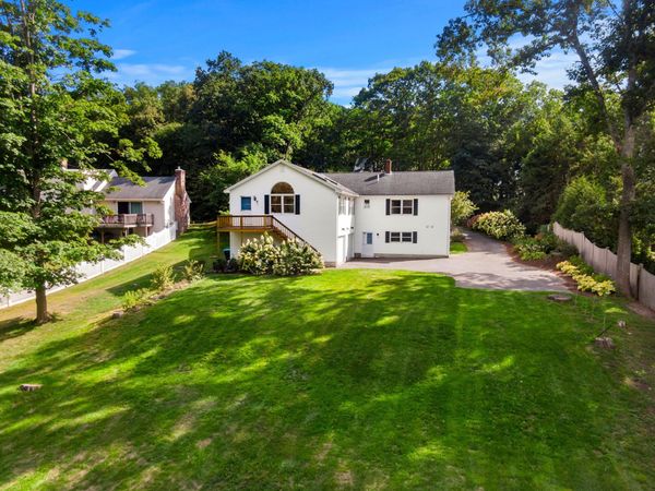 110 Bridge Street, Hamilton, MA 01982