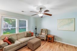 1728 Pinckney Park Drive photo 4