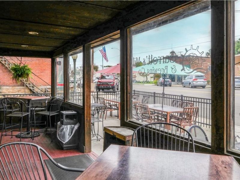 8148 Main Street , Garrettsville, OH 44231 Photo 5