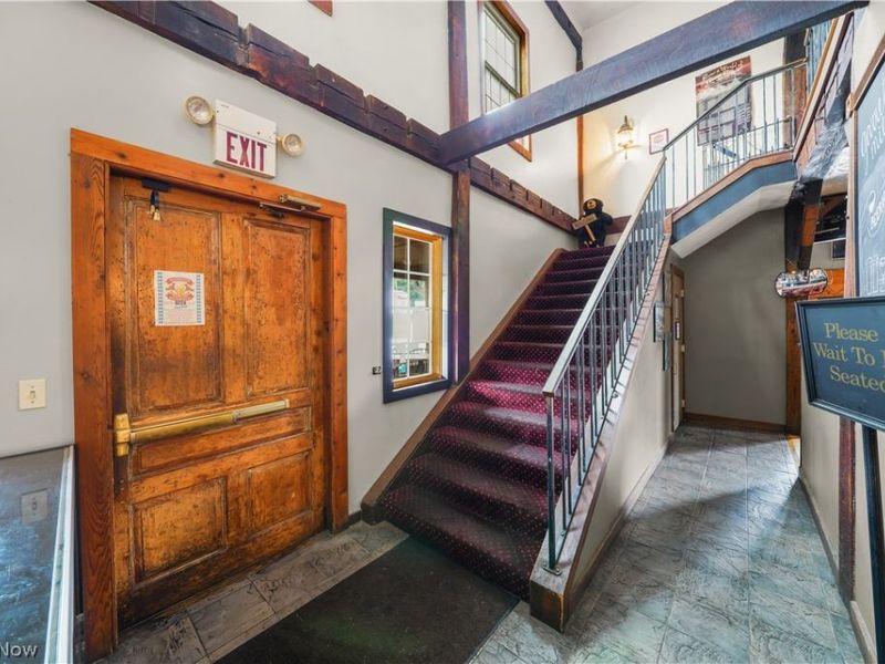 8148 Main Street , Garrettsville, OH 44231 Photo 7