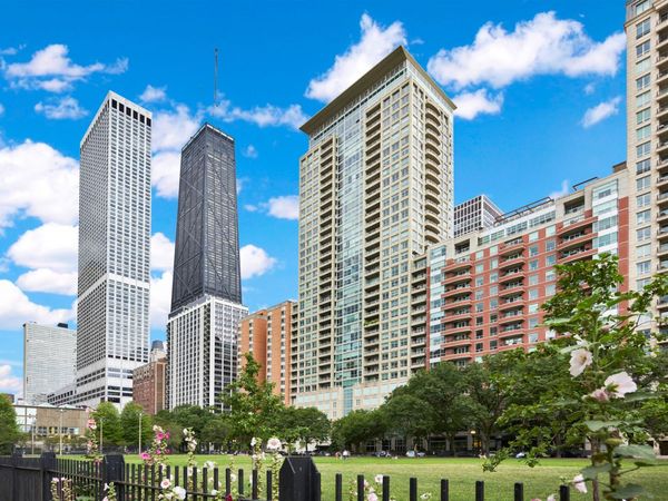 250 E Pearson Street, Unit 1407, Chicago, IL 60611