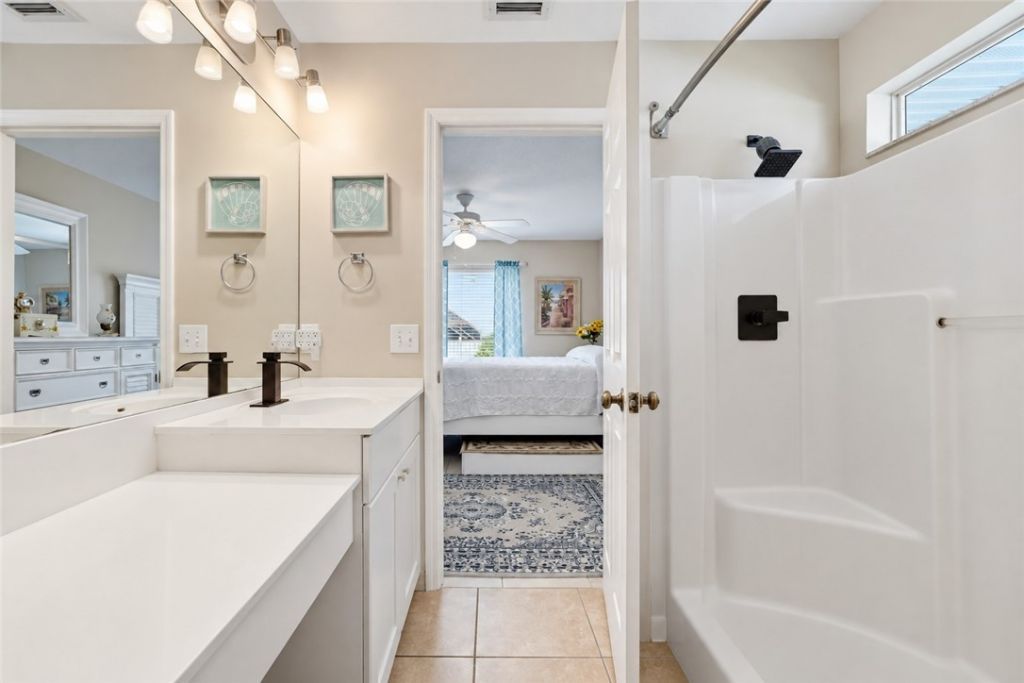 6385 4th Place, Vero Beach, FL 32968 Photo