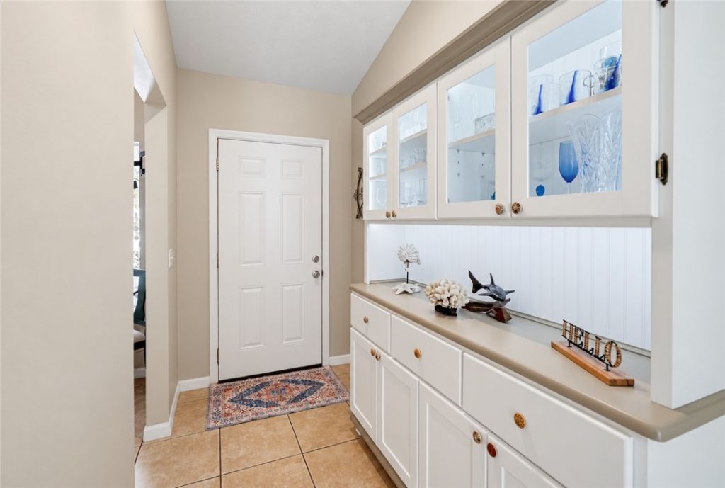 6385 4th Place, Vero Beach, FL 32968 Photo